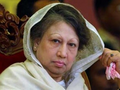 Khaleda Zia having breathing problem
