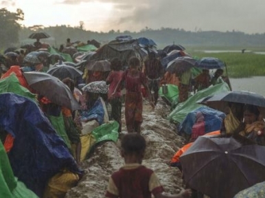 Bangladesh directed to give shelter to Rohingyas floating on sea by UN 