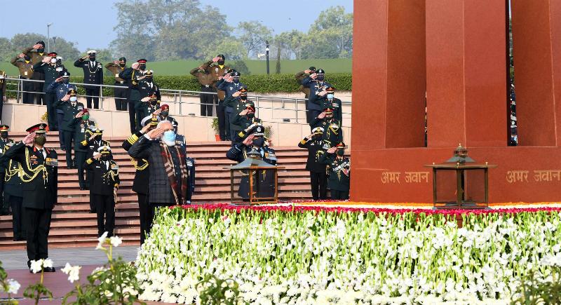 Vijay Divas: Indian PM Narendra Modi, Defence Minister Rajnath Singh remember 1971 war heroes