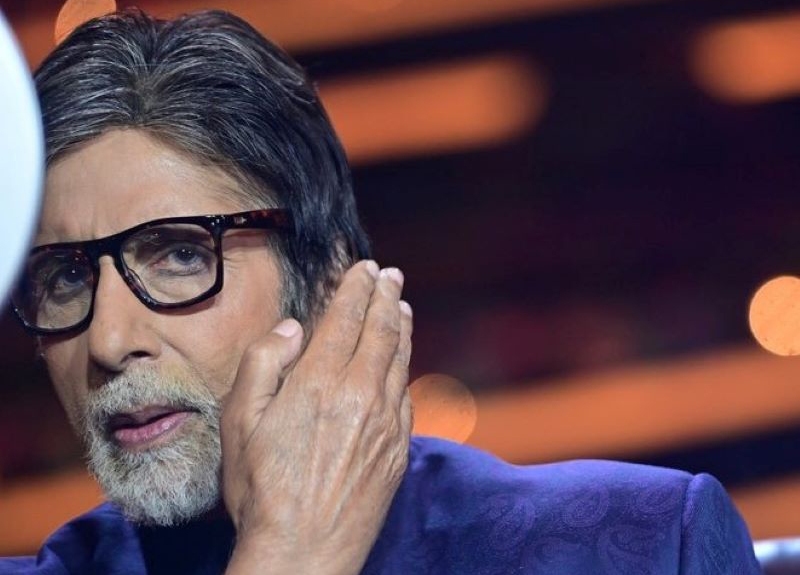 Do what makes you happy: Amitabh Bachchan tells youngsters