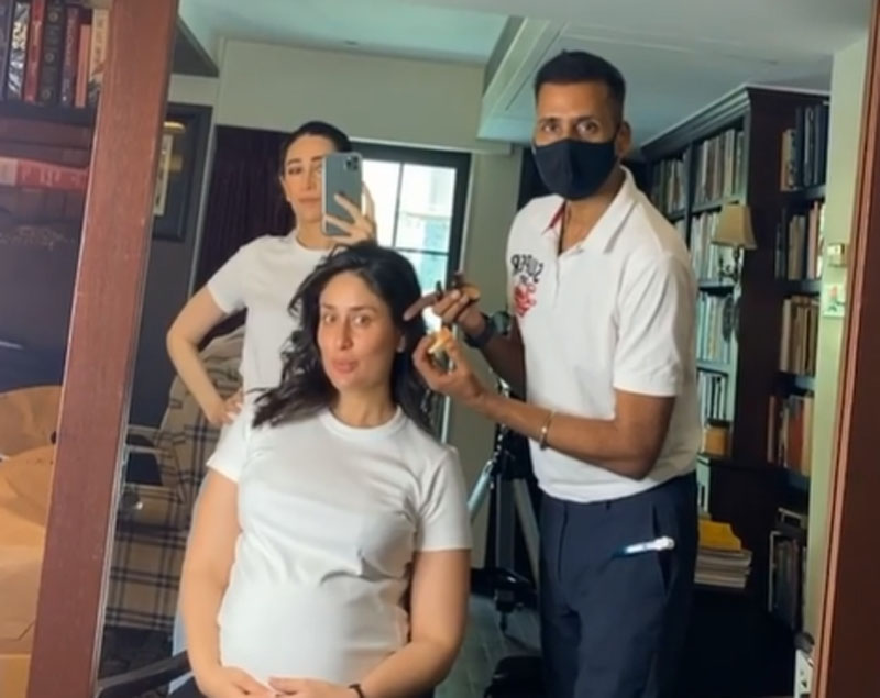 In Karisma Kapoor's latest Instagram post, Kareena Kapoor Khan could be seen flaunting her cute baby bump 