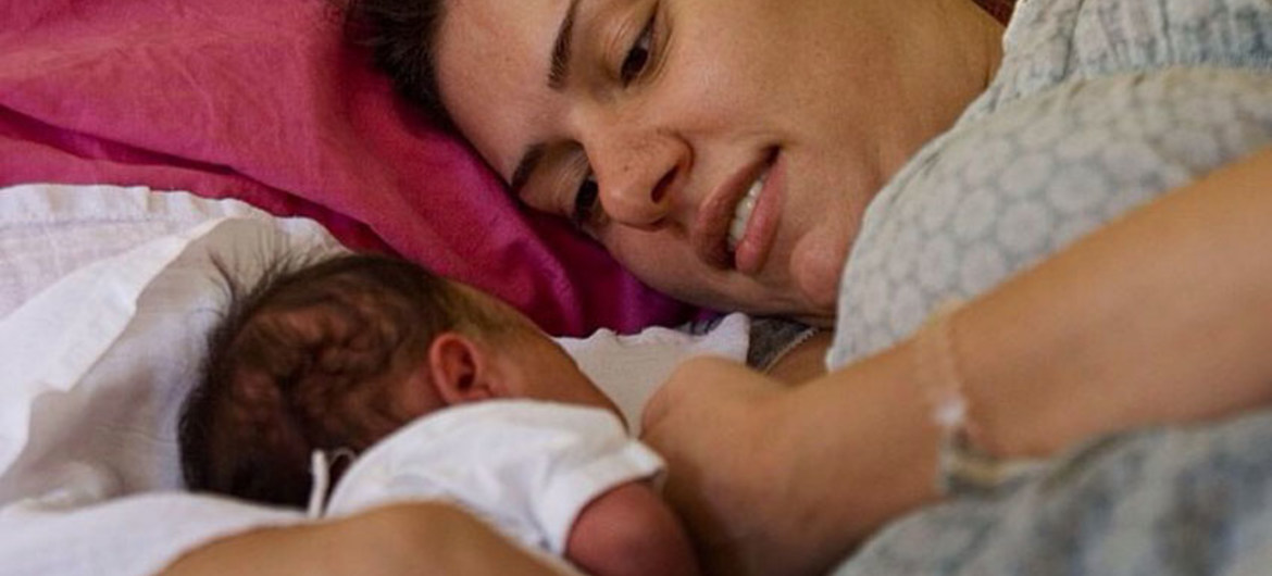 Breastfeeding link to COVID-19 is negligible, says World Health Organization
