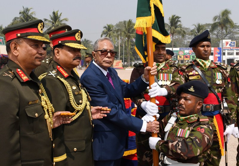 Not all gets a chance to carry national flag: President Hamid 