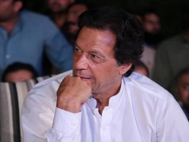 Pakistani leader slams Imran Khan govt over Kashmir policy