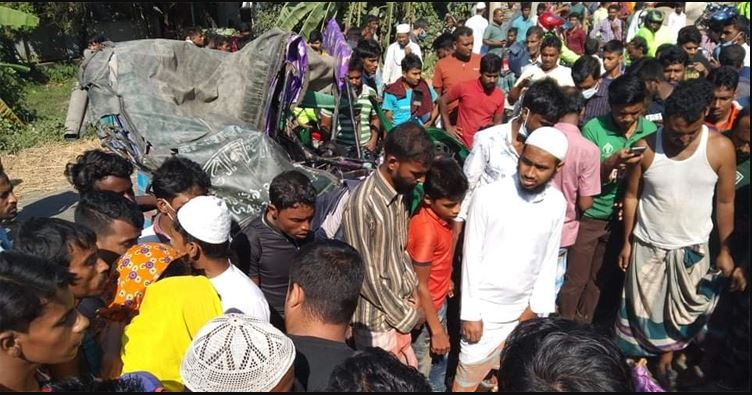 Bangladesh: Road mishap leaves 2 dead
