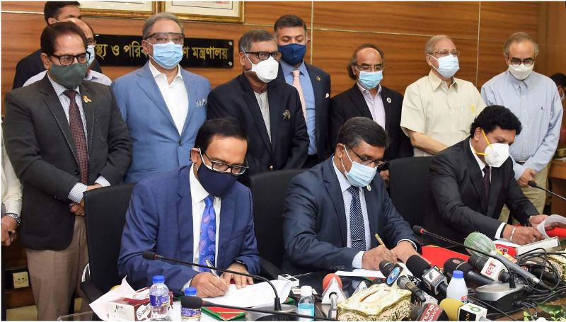 Bangladesh inks bond with India's Serum Institute for 30 million doses of Covid-19 vaccine Bangladesh inks bond with India's Serum Institute for 30 million doses of Covid-19 vaccine