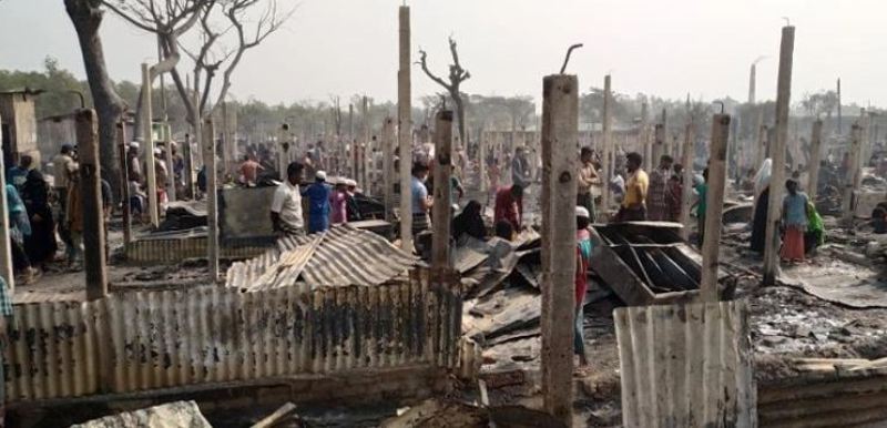 Fire guts 500 houses in Teknaf Rohingya camp