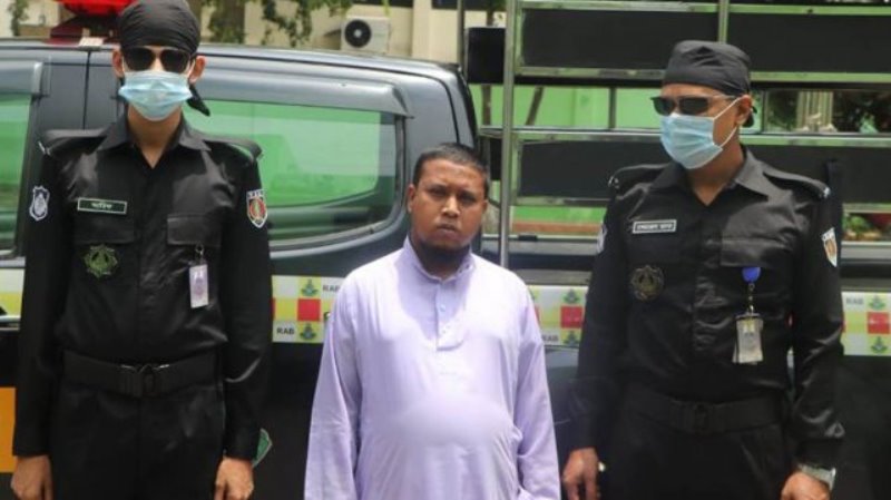 Terrorist leader Mufti Tanvir arrested in Brahmanbaria Terrorist leader Mufti Tanvir arrested in Brahmanbaria