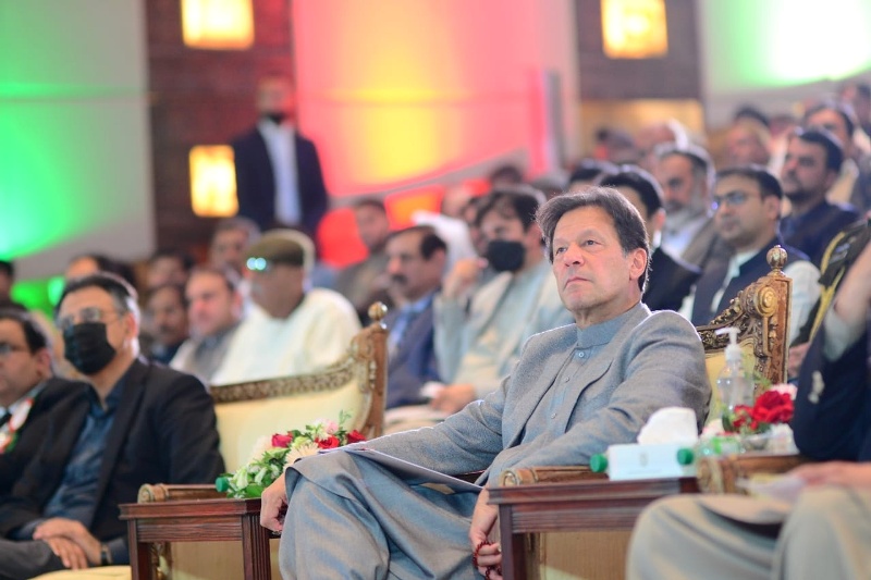 Pakistan's extreme economic woes are giving Imran Khan sleepless nights Pakistan's extreme economic woes are giving Imran Khan sleepless nights