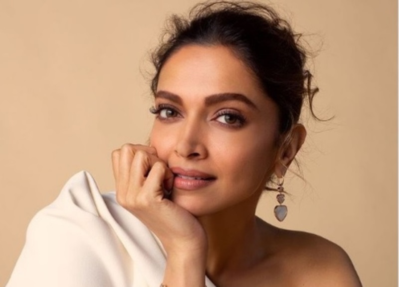 After family, Deepika Padukone too tests positive for Covid-19