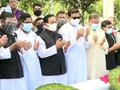 Prime Minister Hasina, Awami League pay tribute at Sheikh Kamal's grave