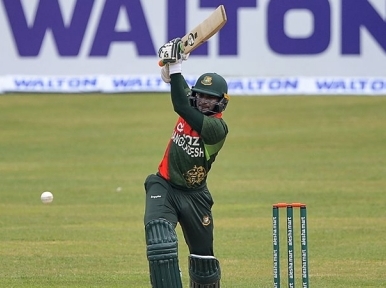 Shakib's unbeaten 96 helps Bangladesh win ODI series against Zimbabwe