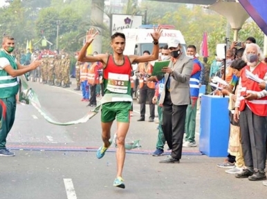 200 runners from home and abroad took part in the Bangabandhu Marathon
