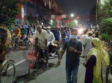 Dhaka witnesses increase in traffic at night
