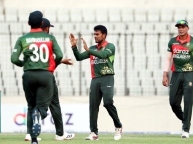 Bangladesh defeat Sri Lanka in first ODI by 33 runs