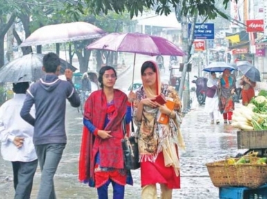 Dhaka experiences drizzle, drop in temperature