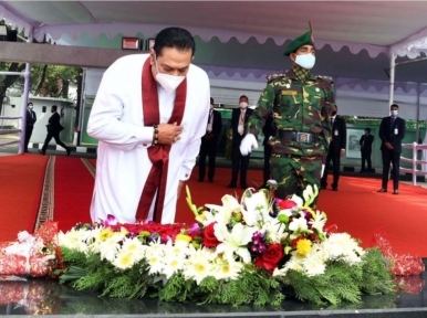 Rajapaksa pays homage to Bangabandhu