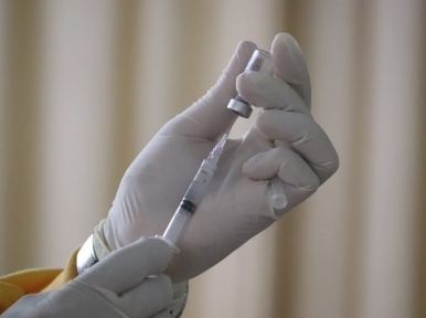 Age limit for coronavirus vaccination to be lowered to 18