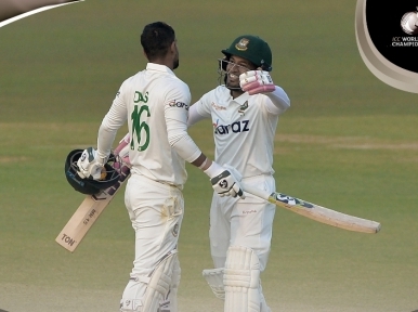 First Test: Advantage for Bangladesh as Liton's ton, double century partnership with Mushfiqur keep Pakistani bowlers at bay