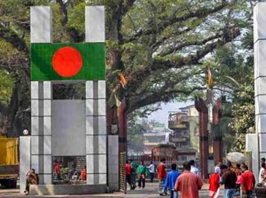 Omicron: Bangladeshi students banned from entering India