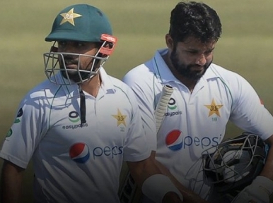 Dhaka test: Pakistan score 161/2