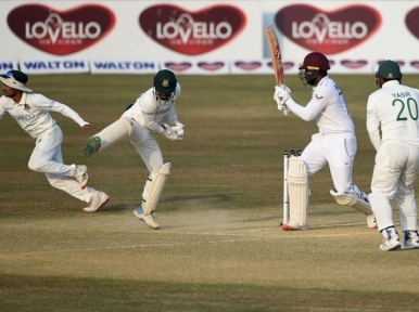 Bangladesh on verge of getting Test championship point