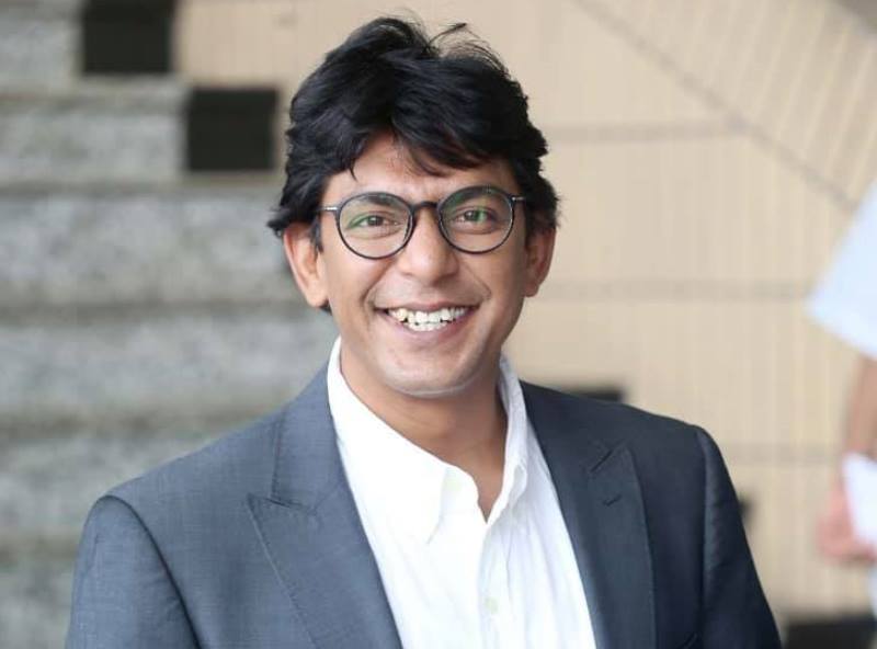 Chanchal Chowdhury asks fans to refrain from flattery, pens heartfelt post on Facebook Chanchal Chowdhury asks fans to refrain from flattery, pens heartfelt post on Facebook