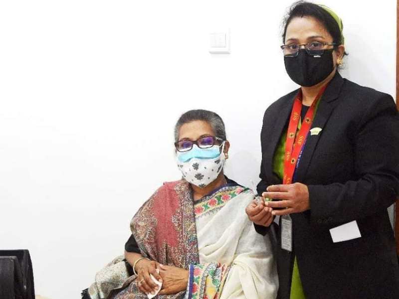 Covid-19: PM Hasina's sister Sheikh Rehana gets vaccinated