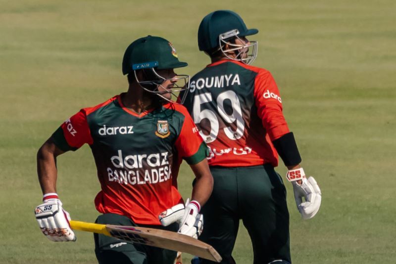 2nd T20I: Zimbabwe win toss, Shamim Hossain to make debut