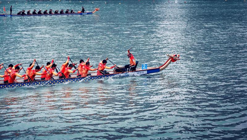 BIWTA arranges boat race in Buriganga on the Prime Minister's birthday