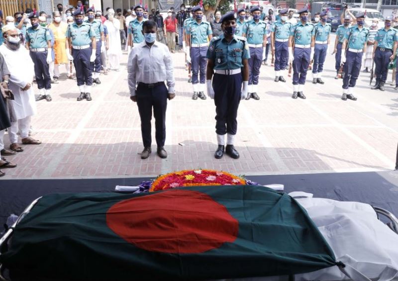 Legendary actress Kabari laid to rest Legendary actress Kabari laid to rest
