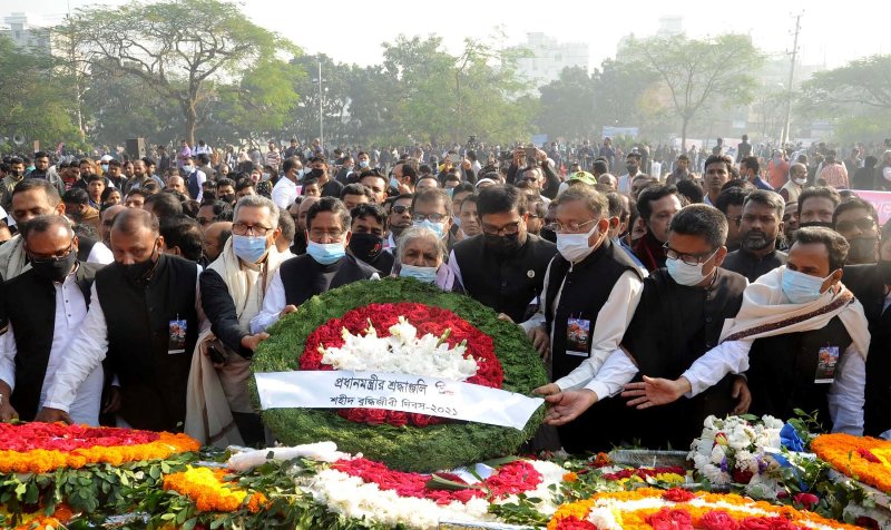 সকল ‘ষড়যন্ত্র’ রুখে দেওয়ার প্রত্যয়ে শহীদ বুদ্ধিজীবী দিবস পালিত