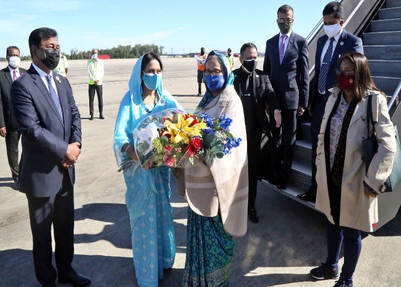 PM Hasina, aides leave USA for Bangladesh, to arrive on Friday night