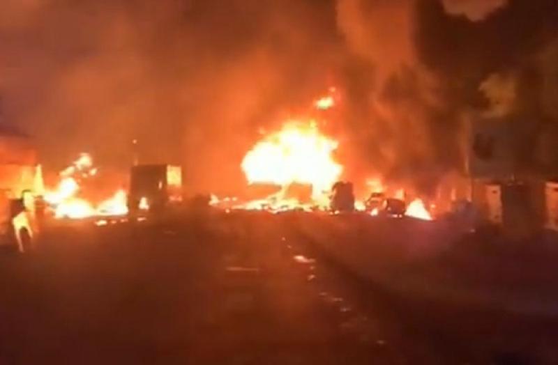 Sierra Leone: Tanker explosion close to Freetown leaves 91 people dead Sierra Leone: Tanker explosion close to Freetown leaves 91 people dead