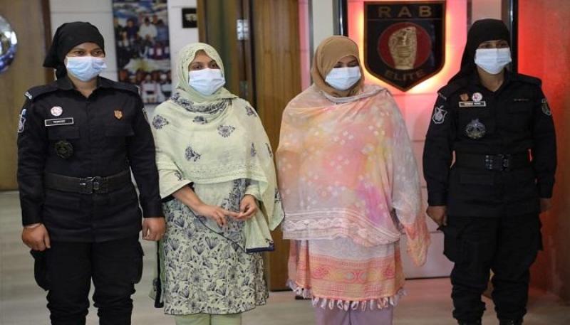 Passports of 4 members of a family including two daughters of PK Halder's associate have been submitted Passports of 4 members of a family including two daughters of PK Halder's associate have been submitted