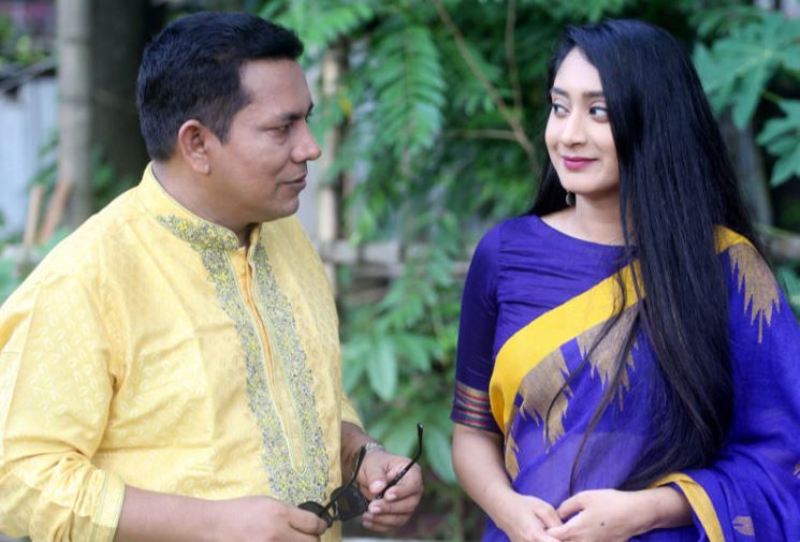 হাসান জাহাঙ্গীরের সঙ্গে বিয়ের ভিডিও নিয়ে হাজির নায়িকা সিমলা হাসান জাহাঙ্গীরের সঙ্গে বিয়ের ভিডিও নিয়ে হাজির নায়িকা সিমলা