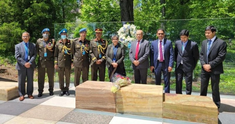 Two Bangladeshi peacekeepers honoured posthumously with 'Dag Hammarskjold' medal Two Bangladeshi peacekeepers honoured posthumously with 'Dag Hammarskjold' medal