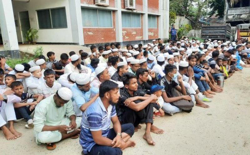 More than 500 Rohingyas detained from Cox's Bazar beach More than 500 Rohingyas detained from Cox's Bazar beach