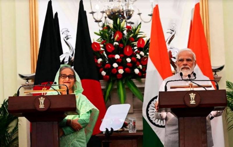 Bangladesh receives India's offer of free transit facility for exporting goods to a third country