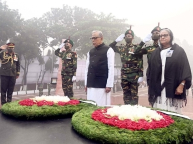 President, Prime Minister pay tribute to martyred intellectuals