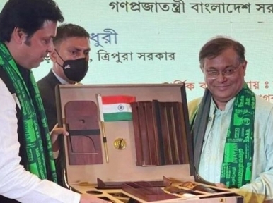 বাংলাদেশ-ভারত মৈত্রীবন্ধন রক্তের অক্ষরে লেখা: তথ্যমন্ত্রী