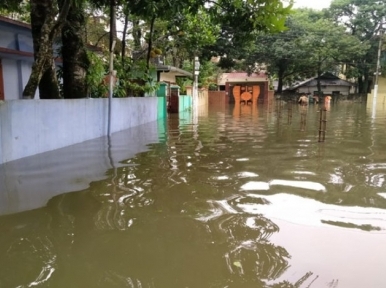 সিলেটে বন্যার ভয়াবহতা বাড়ছে