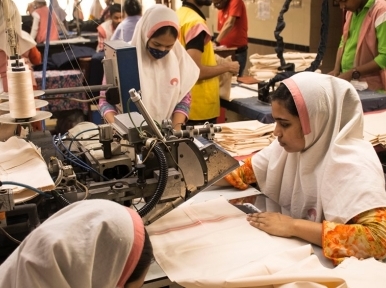 Bangladesh again surpasses Vietnam in garment exports