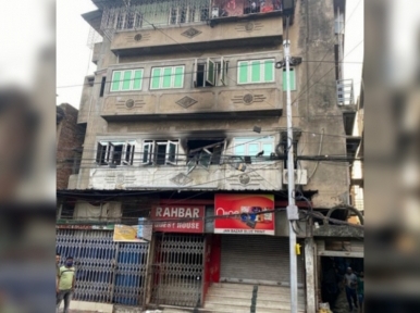Bangladeshi national killed in Kolkata guest house fire
