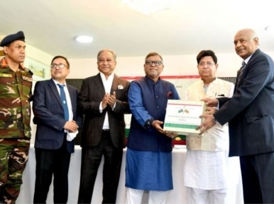 Bangladesh provides medical equipment worth Tk 20 crore to Sri Lanka