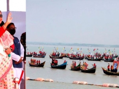 Prime Minister Hasina welcomed by 220 boats in Payra