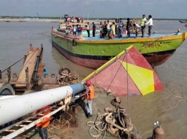 Dredger sinking in Mirsharai: Bodies of eight workers recovered