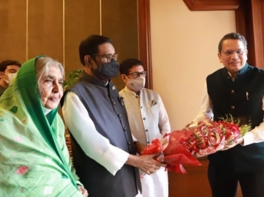 Awami League holds meeting with BJP's international affairs' chief Vijay Chauthaiwale