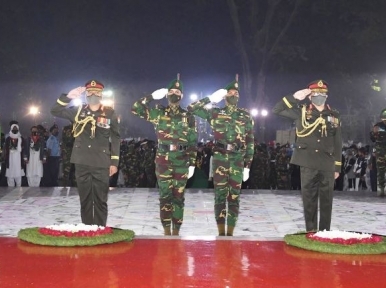 President, PM pay tributes to Language Movement martyrs at Shaheed Minar