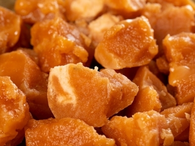 Bangladesh imports 40 tanks of jaggery from India